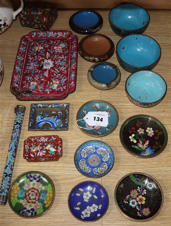 A group of Chinese cloisonne and Canton enamel wares, 19th/20th century